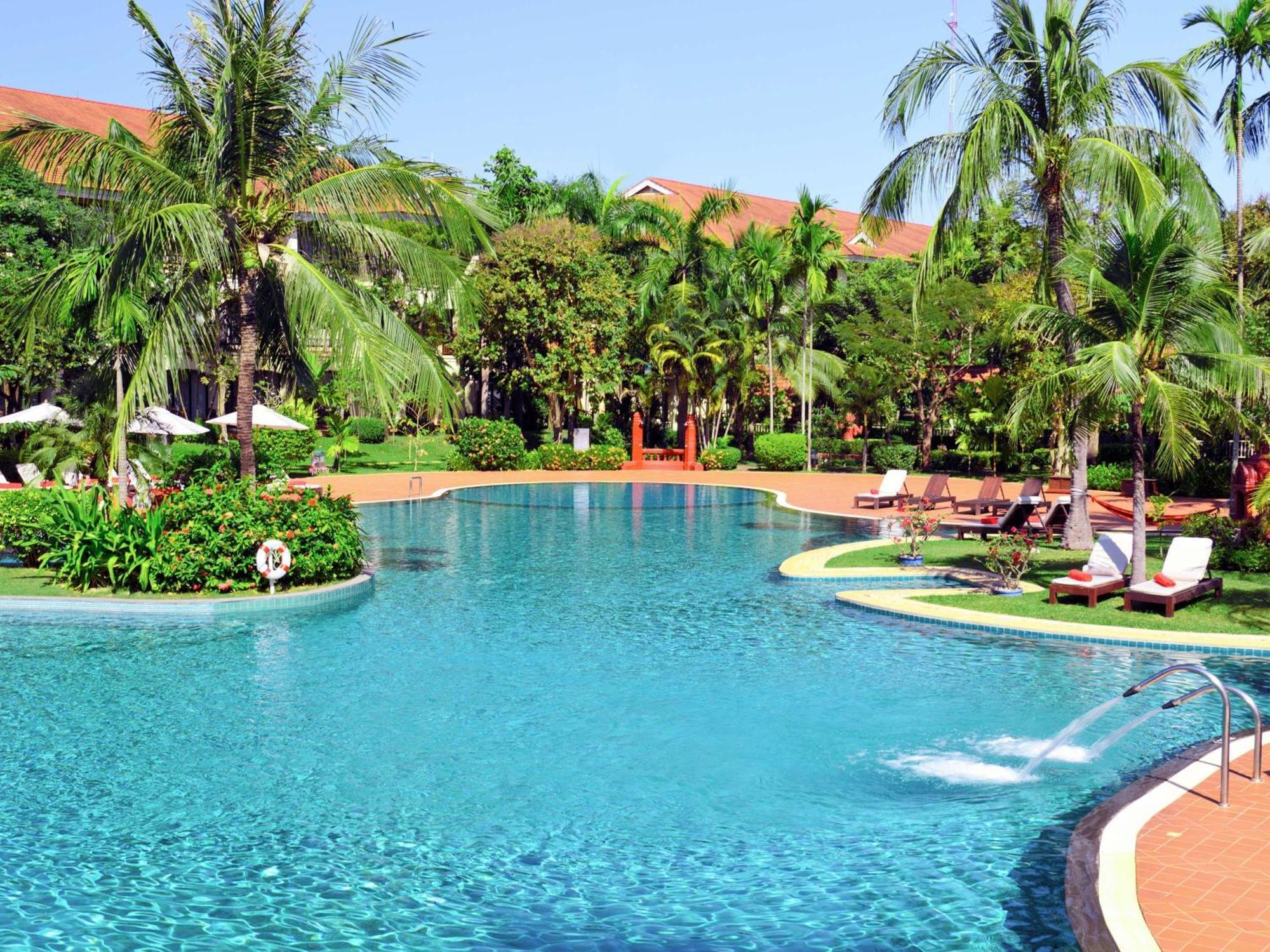 Sofitel Angkor Phokeethra Golf & Spa Resort Siem Reap Exterior foto