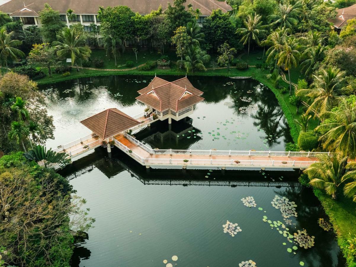 Sofitel Angkor Phokeethra Golf & Spa Resort Siem Reap Exterior foto